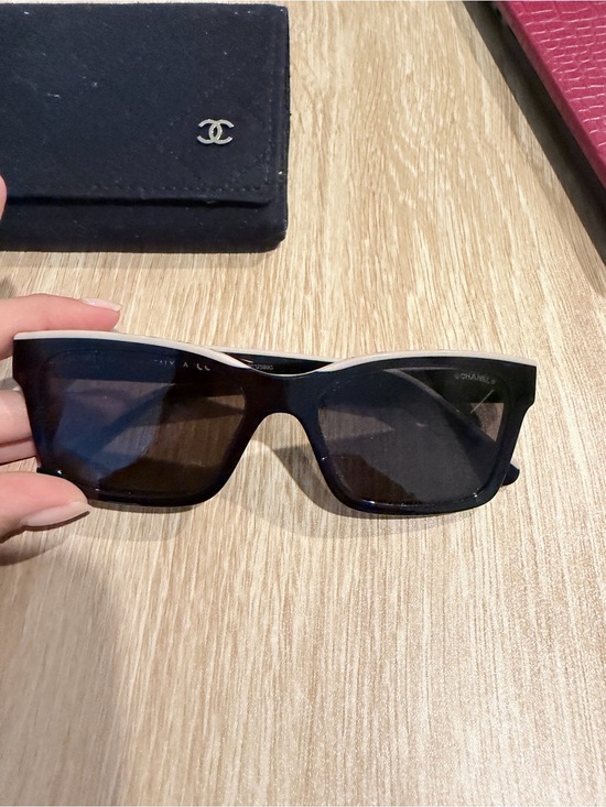 CHANEL Accessories - CHANEL Black Sunglasses